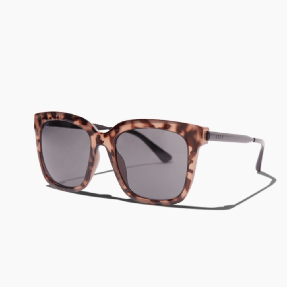 Diff Eyewear ‘Hailey’ Oversized Sunglasses
